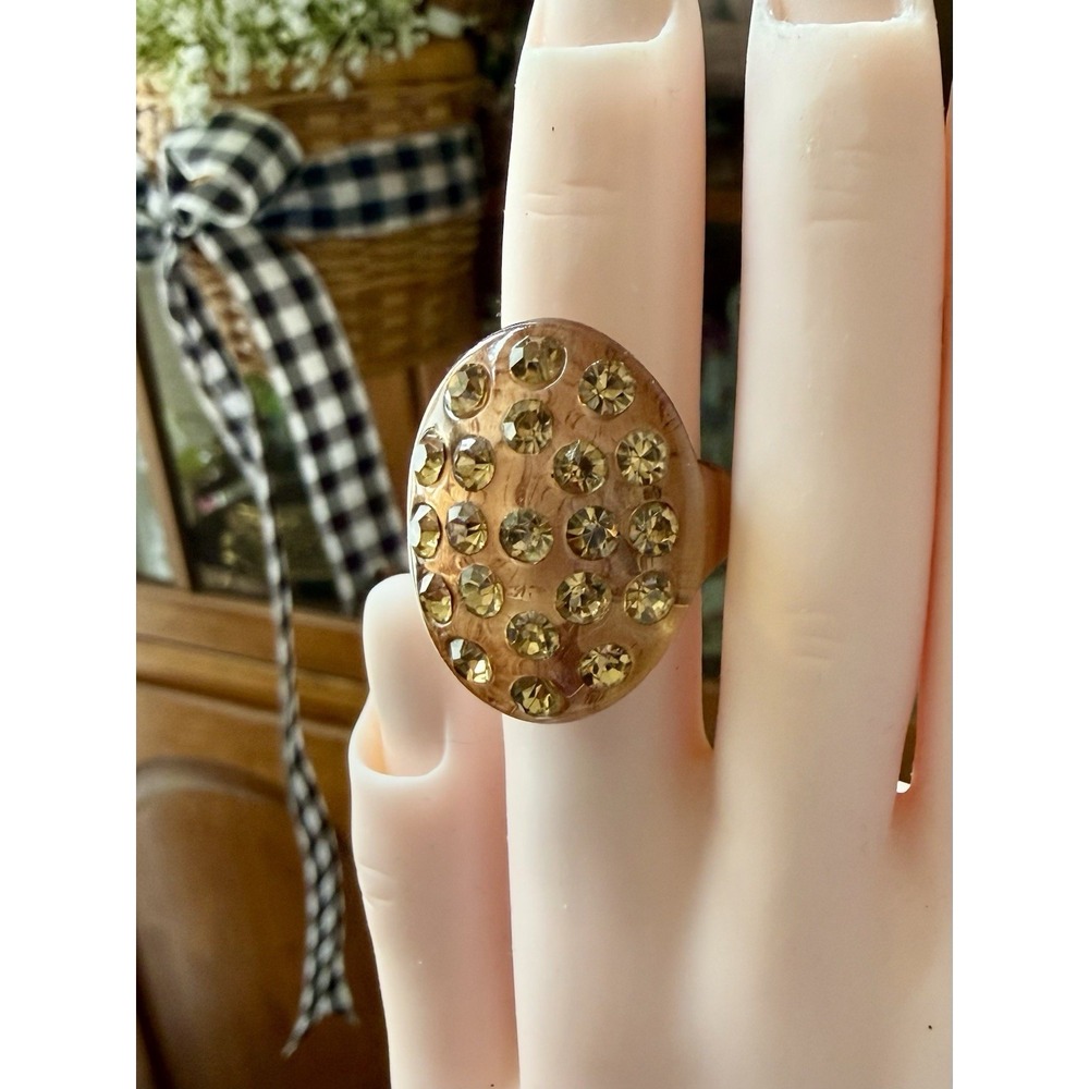 Vintage chunky Brown Lucite Ring Champagne Crystals Ring Sz 6.5